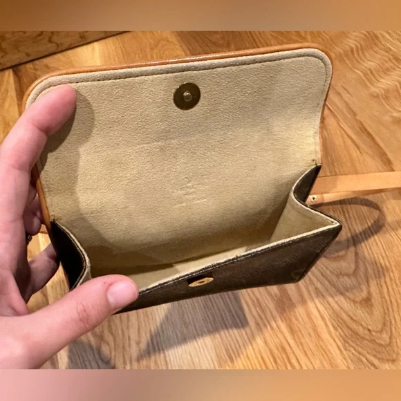 Louis Vuitton Brown and Tan Crossbody Bag - Picture 7 of 16